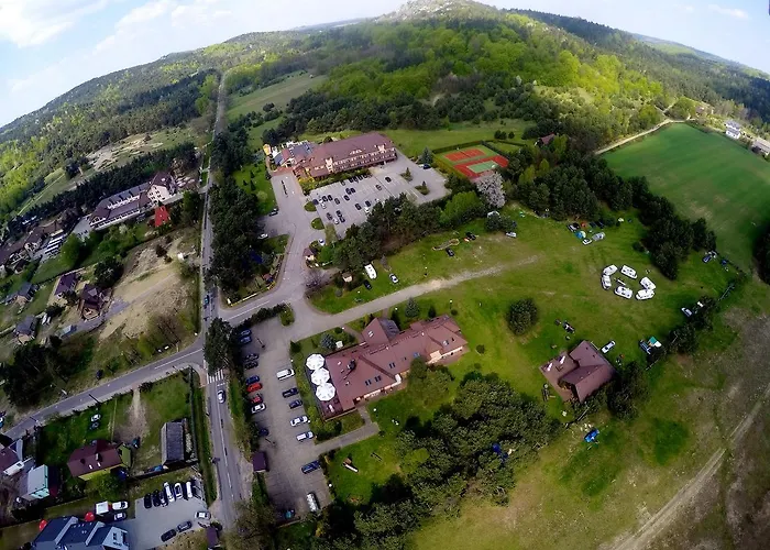 Gosciniec Jurajski *