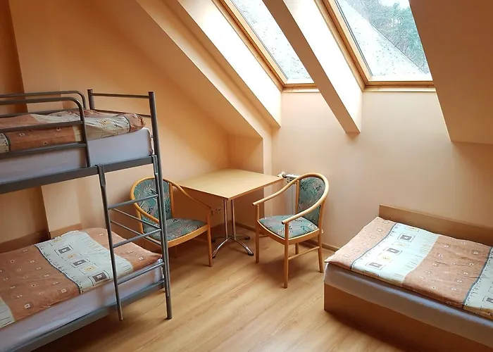 Gosciniec Jurajski イン *